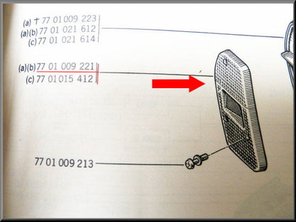 Rear light reflector left break – Renault 12 – OEM 7701009221