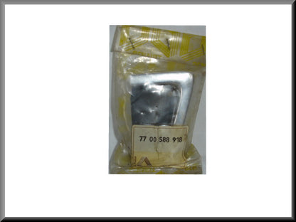 Sierkapje achterscherm links – Renault 12 – OEM 7700588918