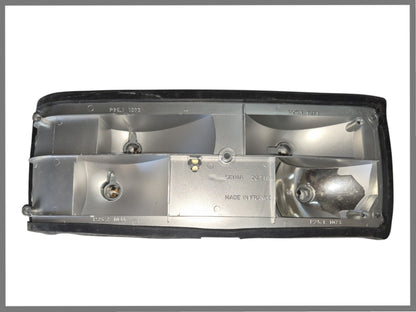Tail light left – Renault 14 – OEM 7701020352 and 7701025908 and 7701021578 – NOS