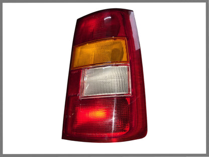 Achterlicht rechts achter - Renault 18 Break - OEM 7701023778