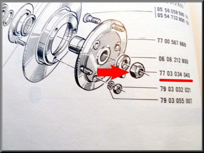 Écrou d'arbre de transmission – Renault 12 – Renault 15 - Renault 16 - OEM 7703034040