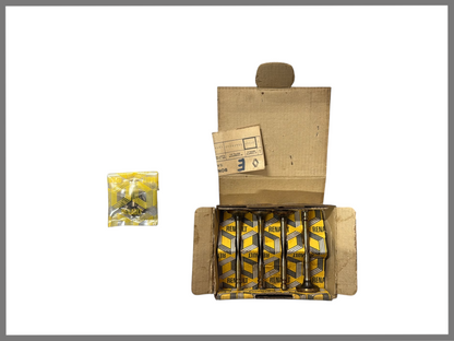 Jeu de soupapes d'échappement (4 pièces) avec clé de soupape - Renault 8 - Renault 10 - Estafette - OEM 7701458469