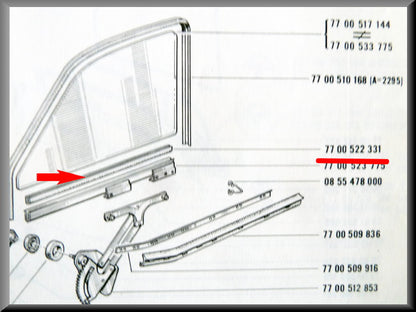 Joint en caoutchouc inférieur de vitre – Renault 12 – Renault 15 - Renault 16 - OEM 7700522331 / 0760487400