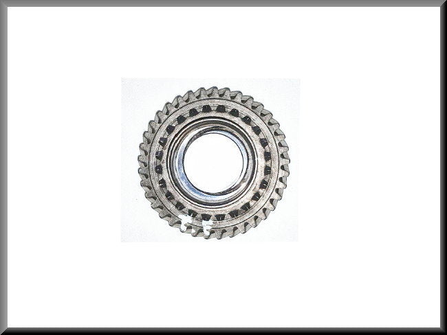 Tandwiel 3e versnelling (37 tanden) – Renault 12 – Renault 16 -  OEM 7700527968