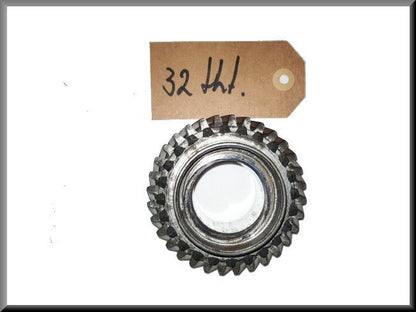 Pignon 4e vitesse (32 dents) – Renault 12 – Renault 16 - OEM 7700527969
