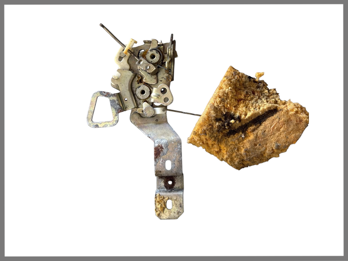 Portierslot voorzijde rechts - Renault 20 - Renault 30 - OEM 7701023583