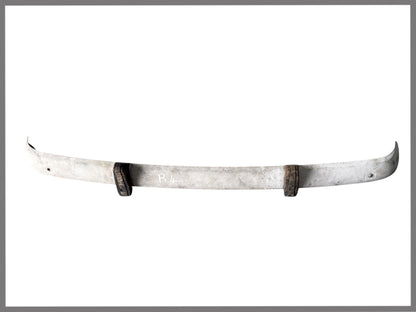 Parachoques trasero gris con topes de parachoques - Renault 4L - OEM 7700552245a / 7700509936a