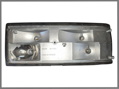 Bloc feux arrière droit – Renault 14 – OEM 7701020350 et 7701025909 et 7700546806 et 7701021579