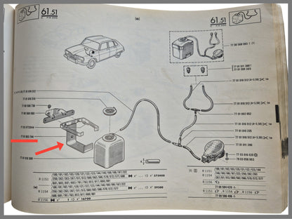 Houder ruitenwisservloeistof - Renault 16 - OEM 7701003744