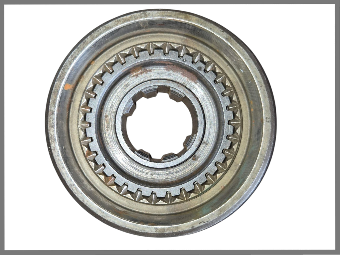 Synchronisatienaaf eerste en tweede versnelling met 30 tanden - Renault 5 - Renault 12 - Renault 16 - Alpine 110 - OEM 7701455852 en 7701455853
