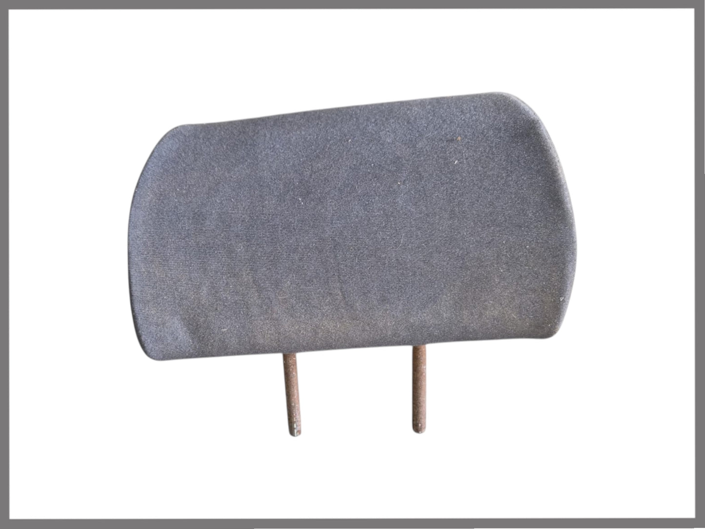 Headrest - Renault 16 - grey fabric narrow distance mounting brackets